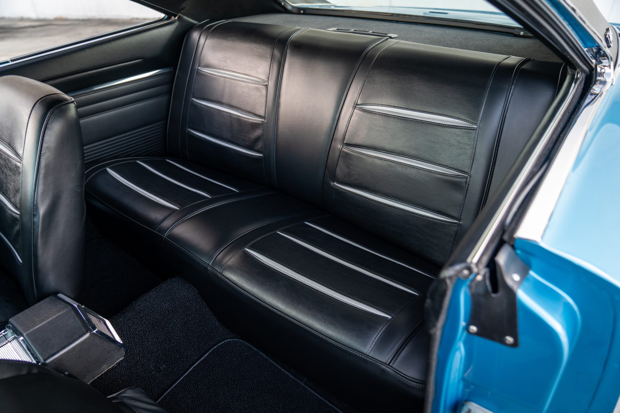 emi–Powered 1968 Dodge Charger RT 5-Speed